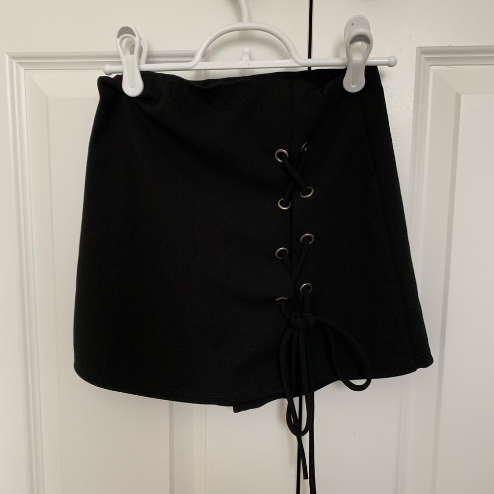 Blue Blush NWT Skort